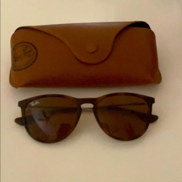 RayBan sunglasses - Picture 1 of 2